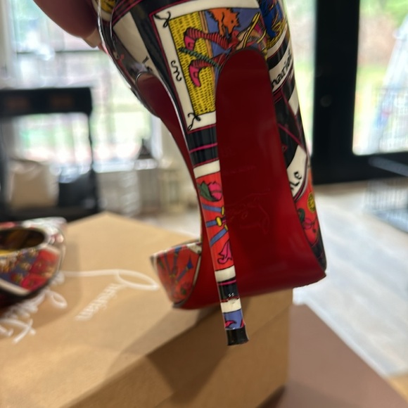 Patent Iriza Tarot. The fieriest pair of heels you could own - Picture 7 of 8